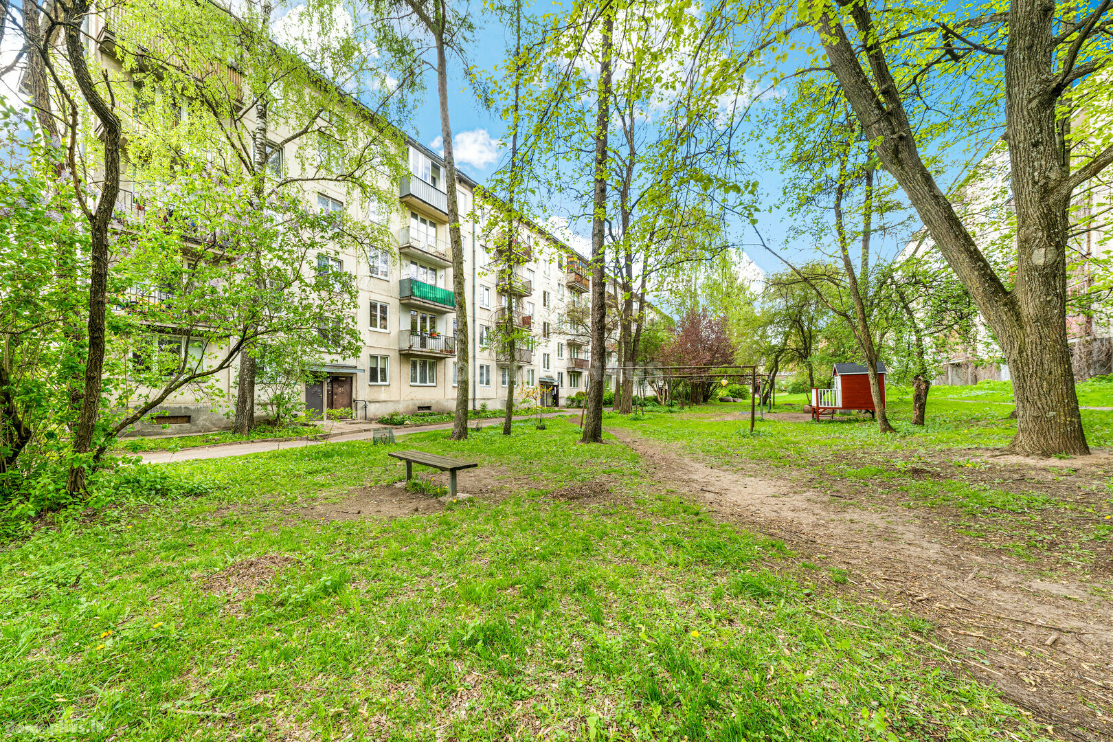 Parduodamas 2 kambarių butas Vilniuje, Antakalnyje, Švyturio g.