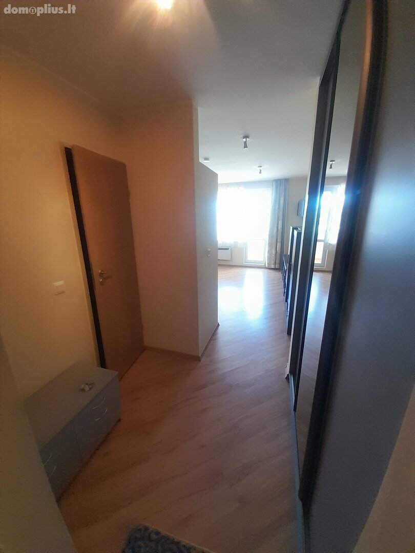 Parduodamas 1 kambario butas Šventojoje, Mokyklos g.