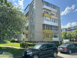Parduodamas 4 kambarių butas Šiauliuose, Lieporiuose, Lieporių g.