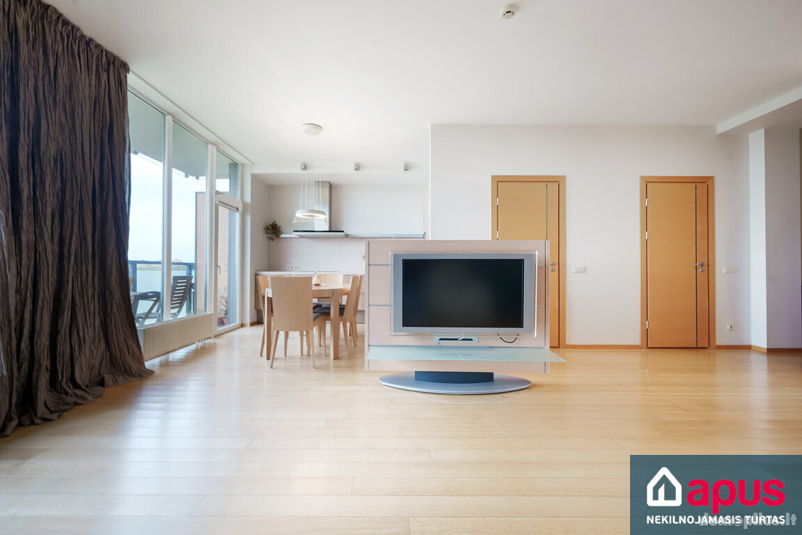 Продается 3 комнатная квартира Vilniuje, Baltupiuose, Trinapolio g.