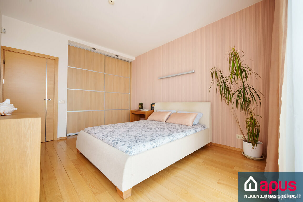 3 rooms apartment for sell Vilniuje, Baltupiuose, Trinapolio g.
