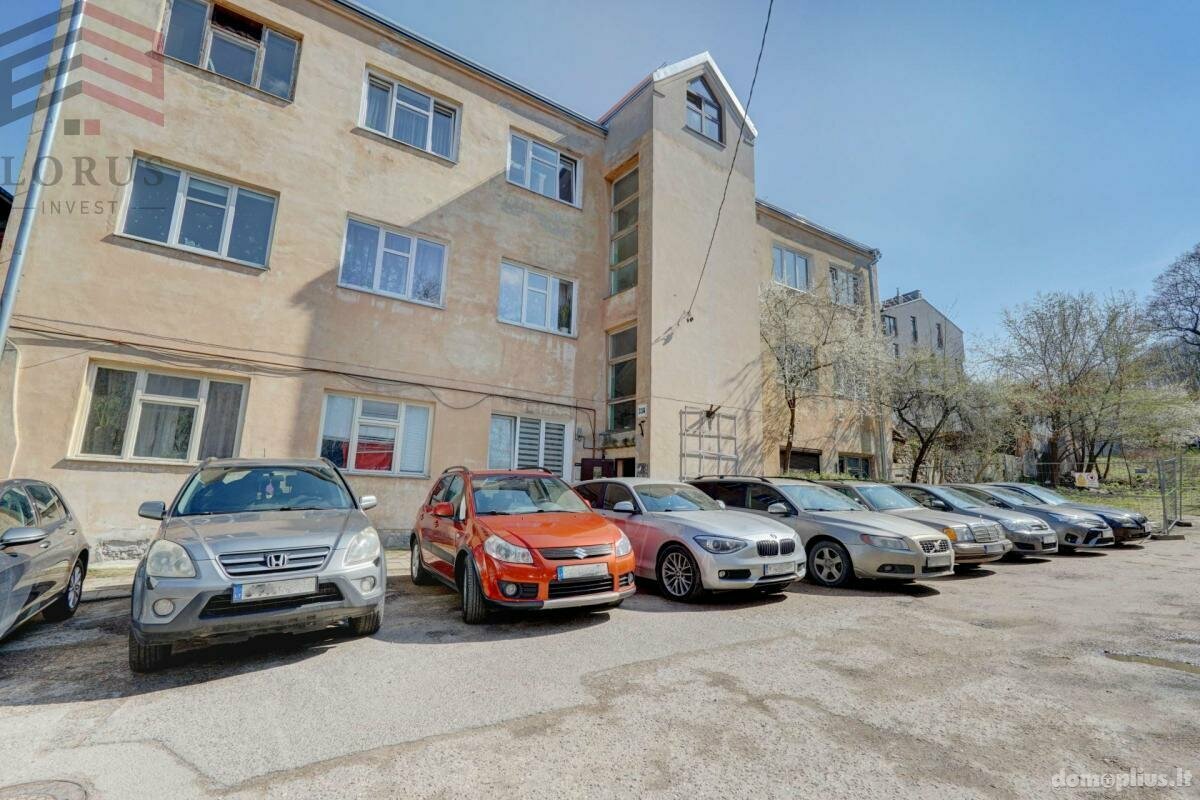 Parduodamas 2 kambarių butas Vilniuje, Užupyje, Paupio g.