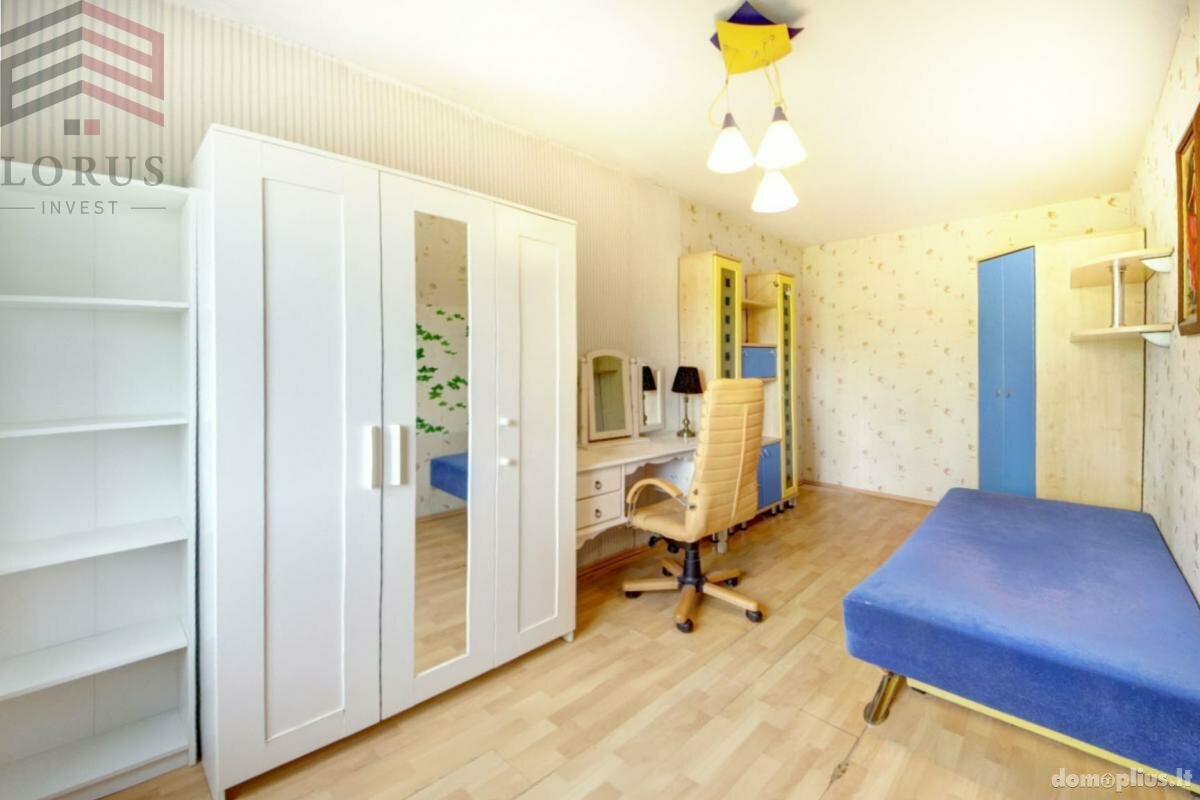 Parduodamas 3 kambarių butas Vilniuje, Naujamiestyje, Savanorių pr.