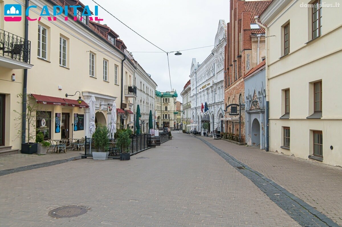 Parduodamas 1 kambario butas Vilniuje, Senamiestyje, Aušros Vartų g.