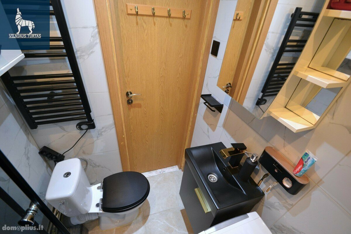Продается 2 комнатная квартира Vilniuje, Naujininkuose, Kapsų g.