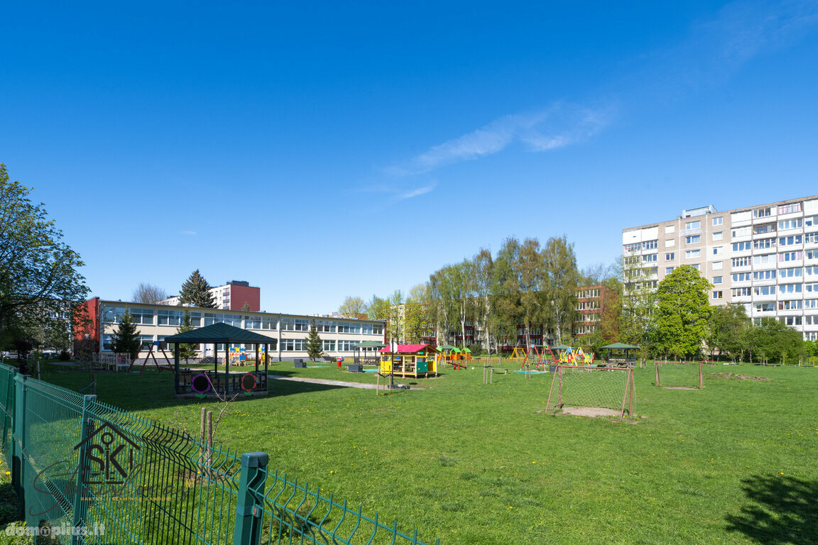 Parduodamas 1 kambario butas Klaipėdoje, Gedminuose, Naujakiemio g.