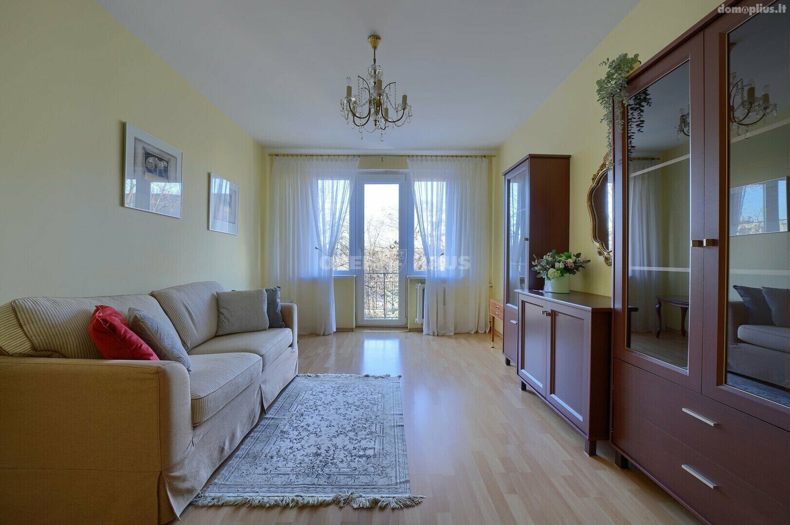 Parduodamas 2 kambarių butas Vilniuje, Antakalnyje, Švyturio g.