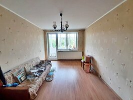 Parduodamas 3 kambarių butas Pakruojo rajono sav., Klovainiuose, Linkuvos g.