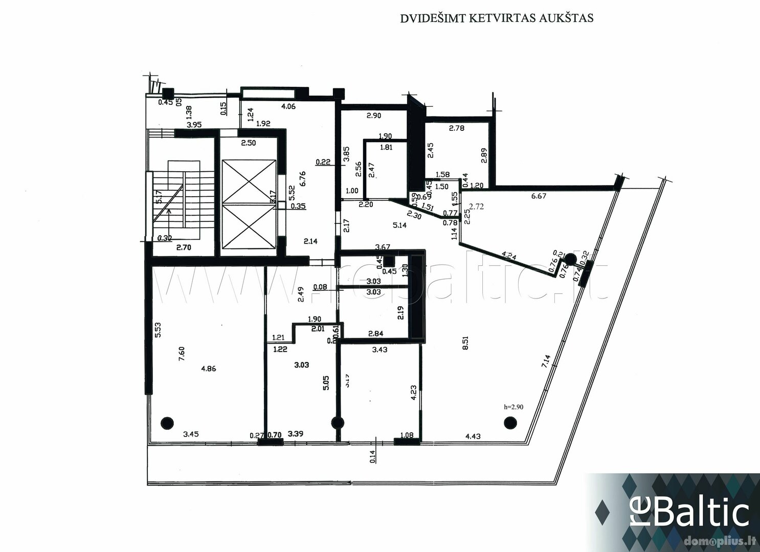 Parduodamas 5 kambarių butas Vilniuje, Šnipiškėse, Konstitucijos pr.
