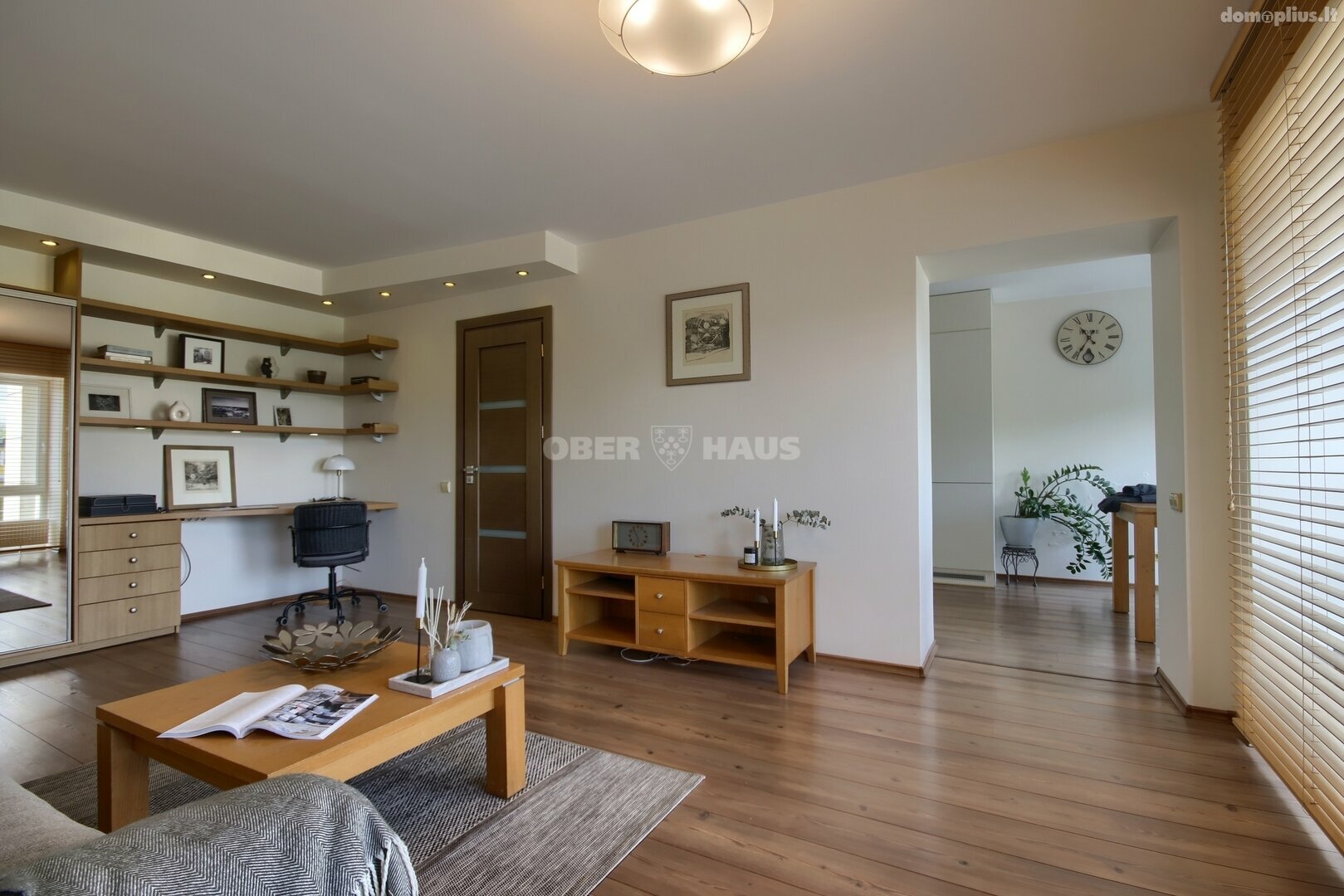 Продается 2 комнатная квартира Kaune, Šilainiuose