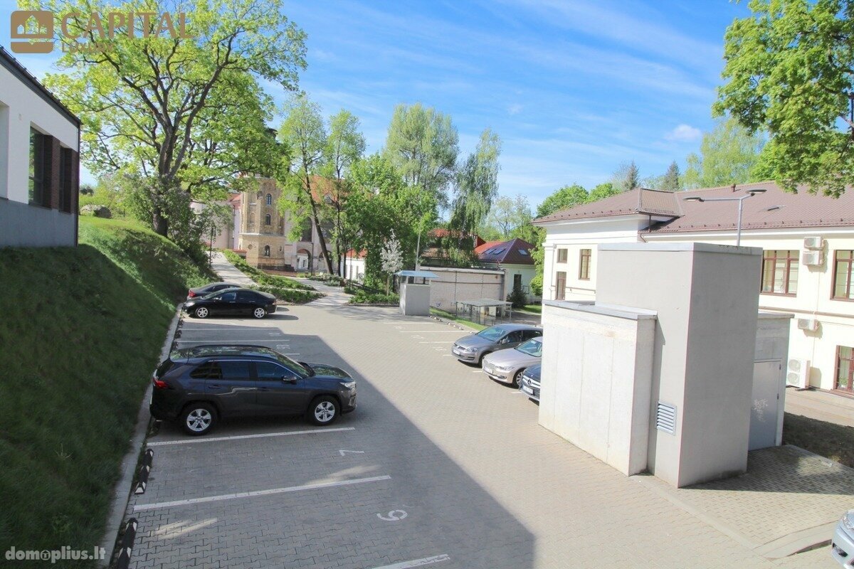 Parduodamas 2 kambarių butas Vilniuje, Antakalnyje, Kuosų g.