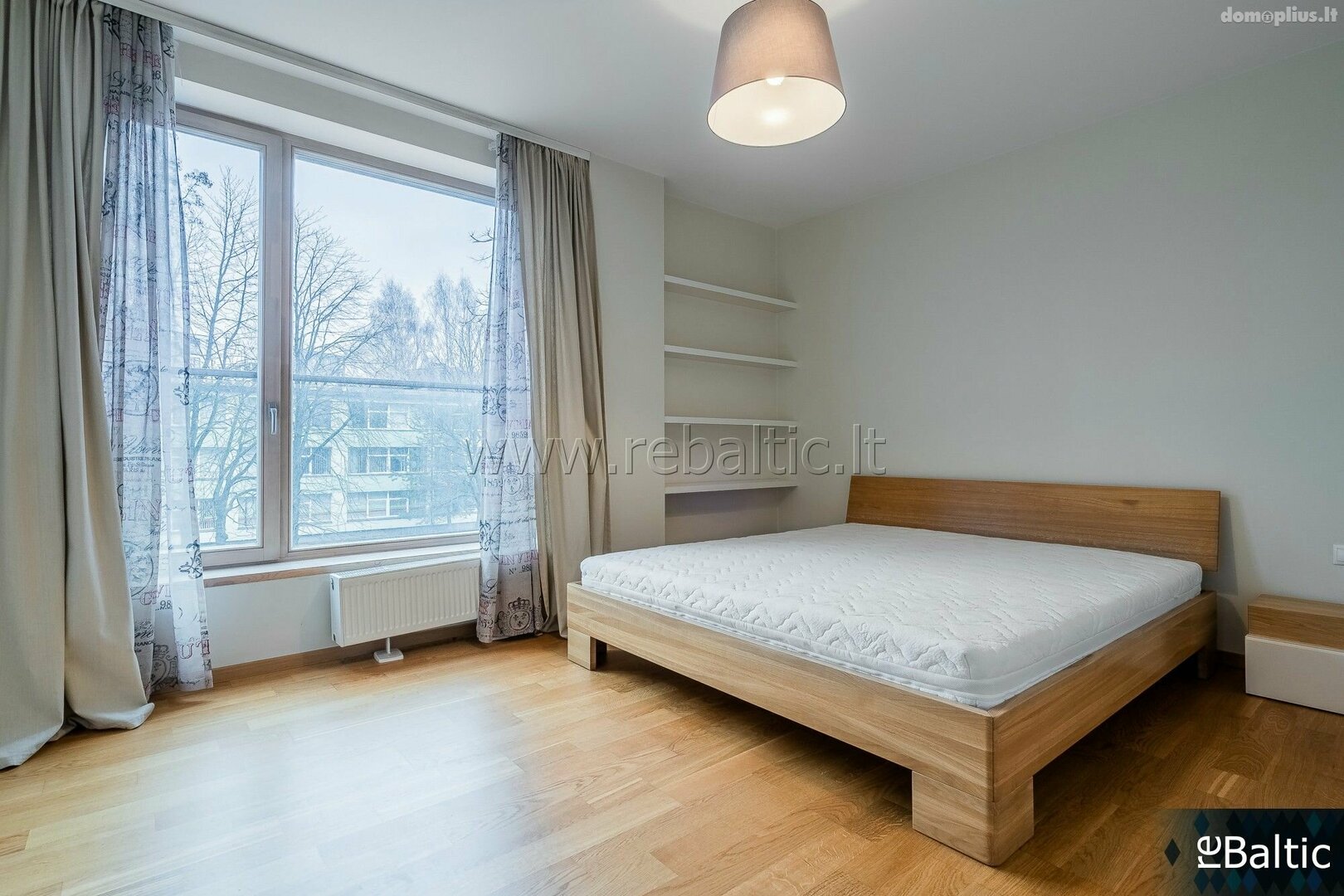 3 kambarių buto nuoma Vilniuje, Šnipiškėse, A. Juozapavičiaus g.