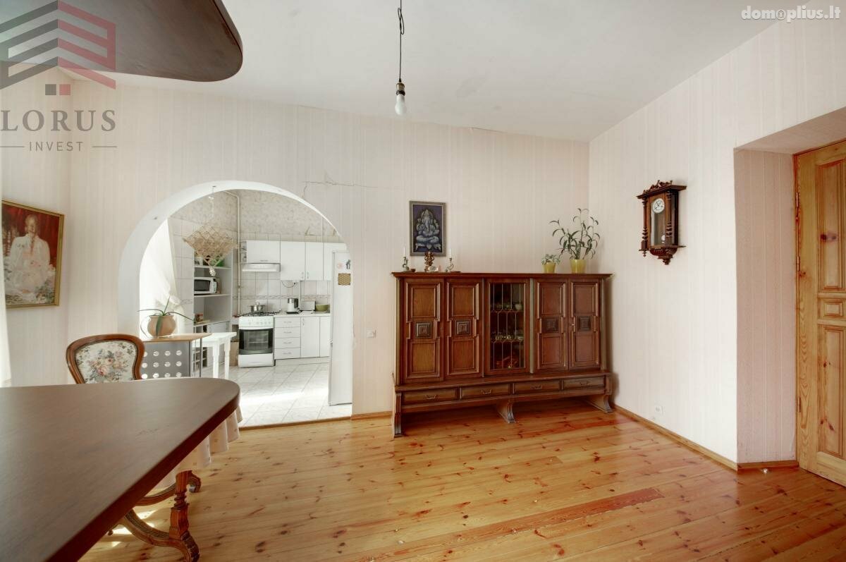 Parduodamas 4 kambarių butas Vilniuje, Naujamiestyje, A. Domaševičiaus g.