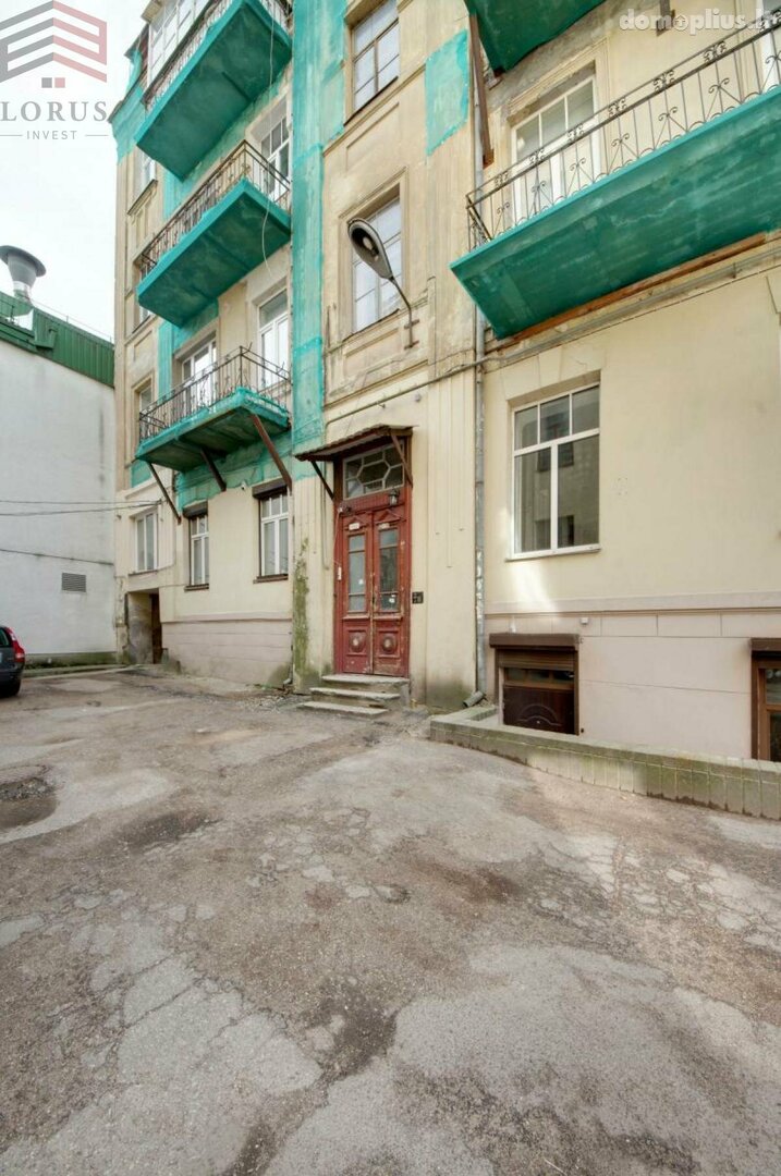 Parduodamas 4 kambarių butas Vilniuje, Naujamiestyje, A. Domaševičiaus g.