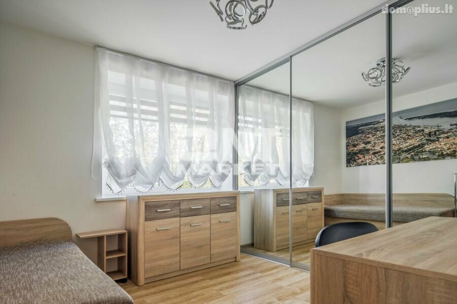 3 rooms apartment for sell Klaipėdoje, Centre, Birutės g.