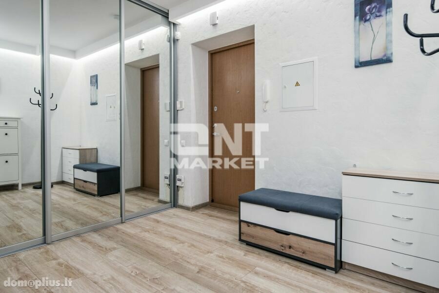3 rooms apartment for sell Klaipėdoje, Centre, Birutės g.