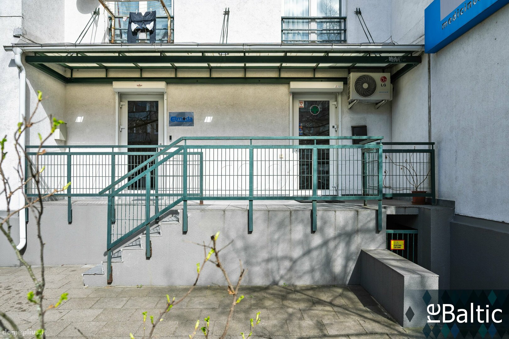 Parduodamas 4 kambarių butas Vilniuje, Naujamiestyje, S. Konarskio g.