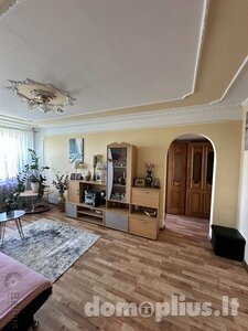 Parduodamas 3 kambarių butas Klaipėdoje, Žvejybos uostas, Naikupės g.