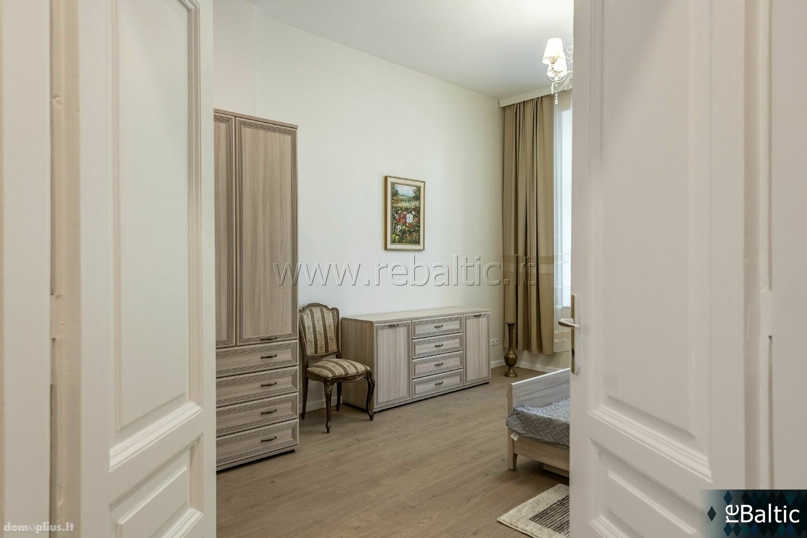3 kambarių buto nuoma Vilniuje, Senamiestyje, Kražių g.