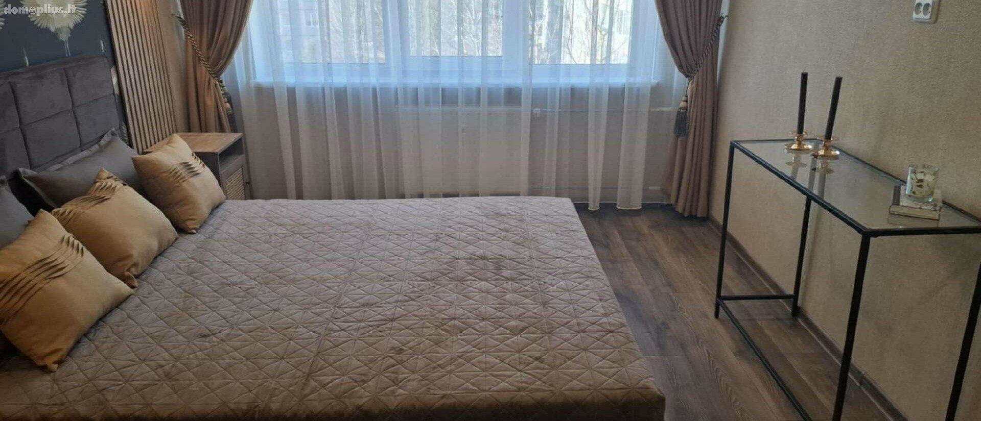 Продается 2 комнатная квартира Klaipėdoje, Debrecene, Šilutės pl.