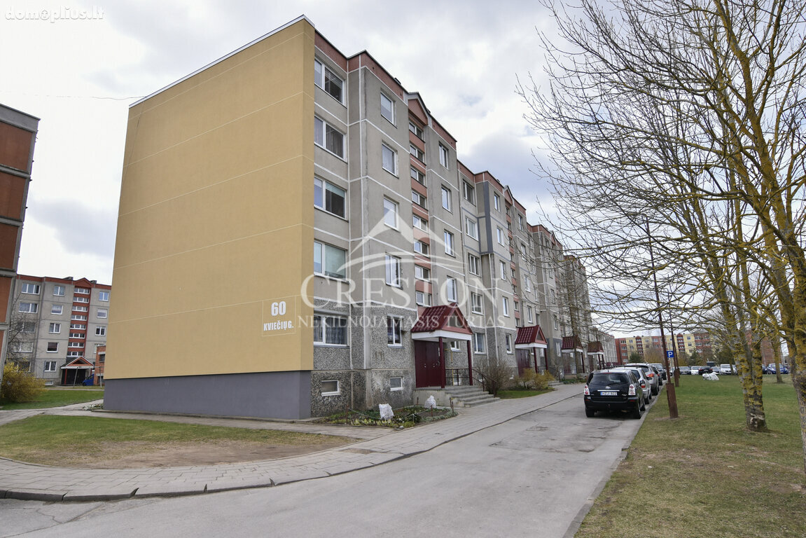 Parduodamas 4 kambarių butas Šiauliuose, Gytaruose, Kviečių g.