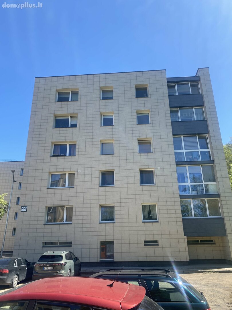 5 rooms apartment for sell Druskininkų sav., Druskininkuose, Šiltnamių g.