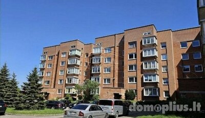 Parduodamas 3 kambarių butas Klaipėdoje, Žvejybos uostas, Nidos g.