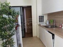 Parduodamas 3 kambarių butas Klaipėdoje, Žvejybos uostas, Nidos g.