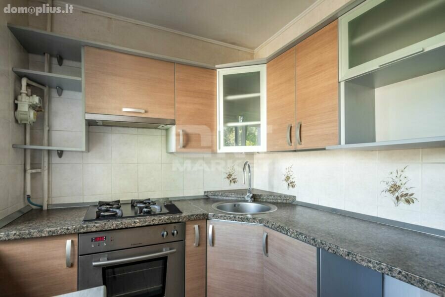 3 rooms apartment for sell Klaipėdoje, Centre, Vytauto g.