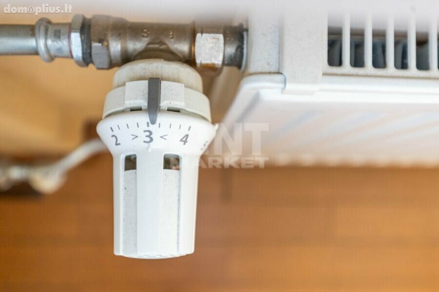 3 rooms apartment for sell Klaipėdoje, Centre, Vytauto g.