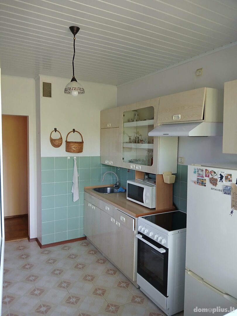 Parduodamas 3 kambarių butas Vilniuje, Justiniškėse, Rygos g.