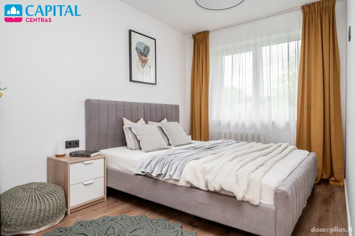 Продается 3 комнатная квартира Vilnius, Vilniuje, Apkasų g.