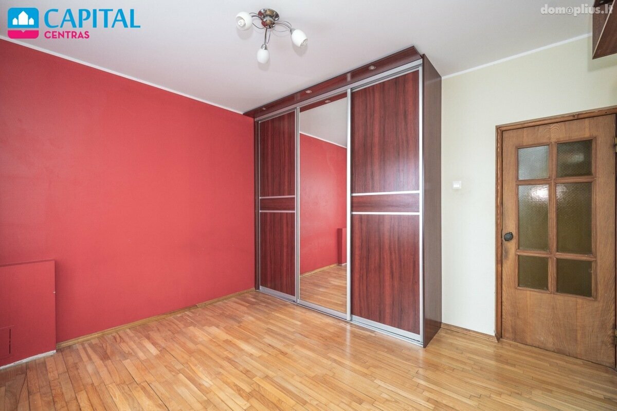 Продается 3 комнатная квартира Vilniuje, Pašilaičiuose, Medeinos g.