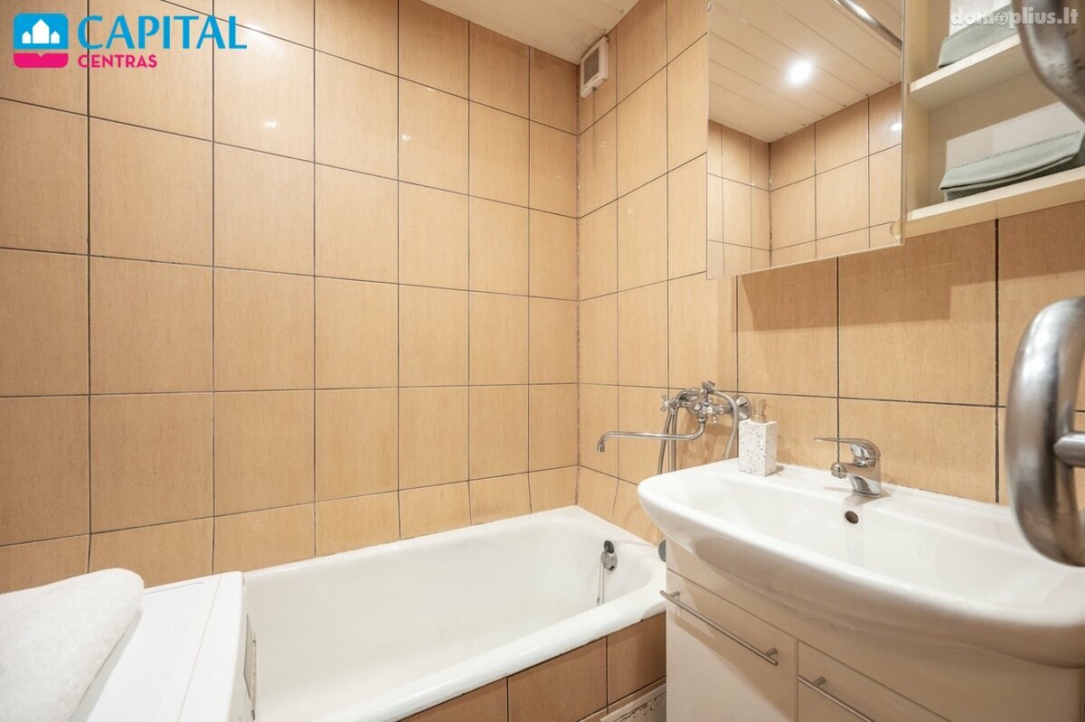 Продается 3 комнатная квартира Vilniuje, Pašilaičiuose, Medeinos g.