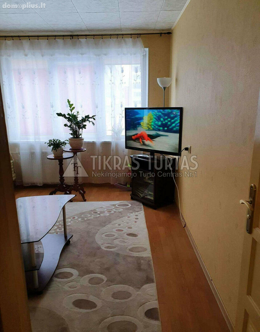 Parduodamas 3 kambarių butas Klaipėdoje, Naujakiemyje, Naujakiemio g.