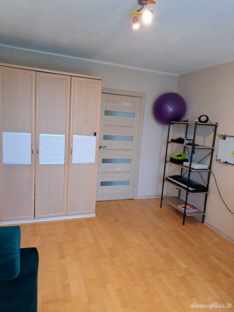 Parduodamas 2 kambarių butas Šiaulių rajono sav., Aleksandrijoje, Plytinės g.