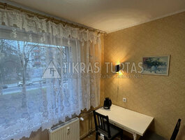 Parduodamas 3 kambarių butas Klaipėdoje, Mažojo kaimelio, Vilhelmo Berbomo g.