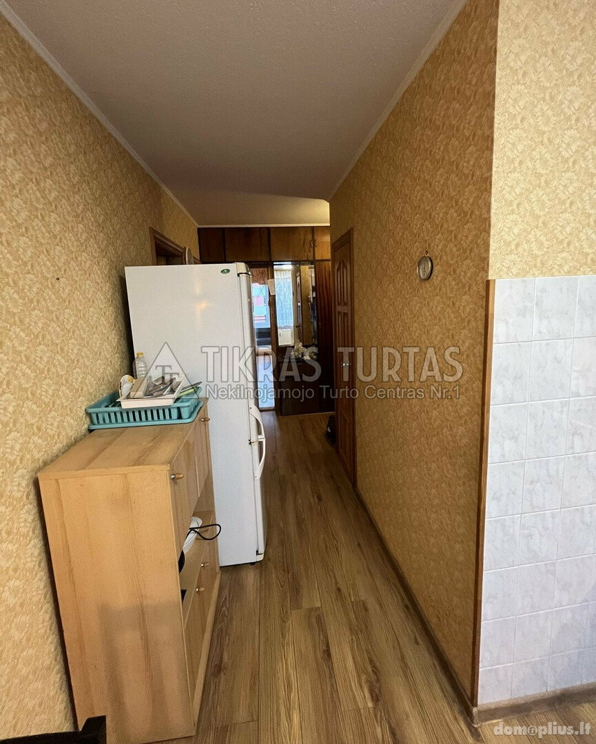 Parduodamas 3 kambarių butas Klaipėdoje, Mažojo kaimelio, Vilhelmo Berbomo g.