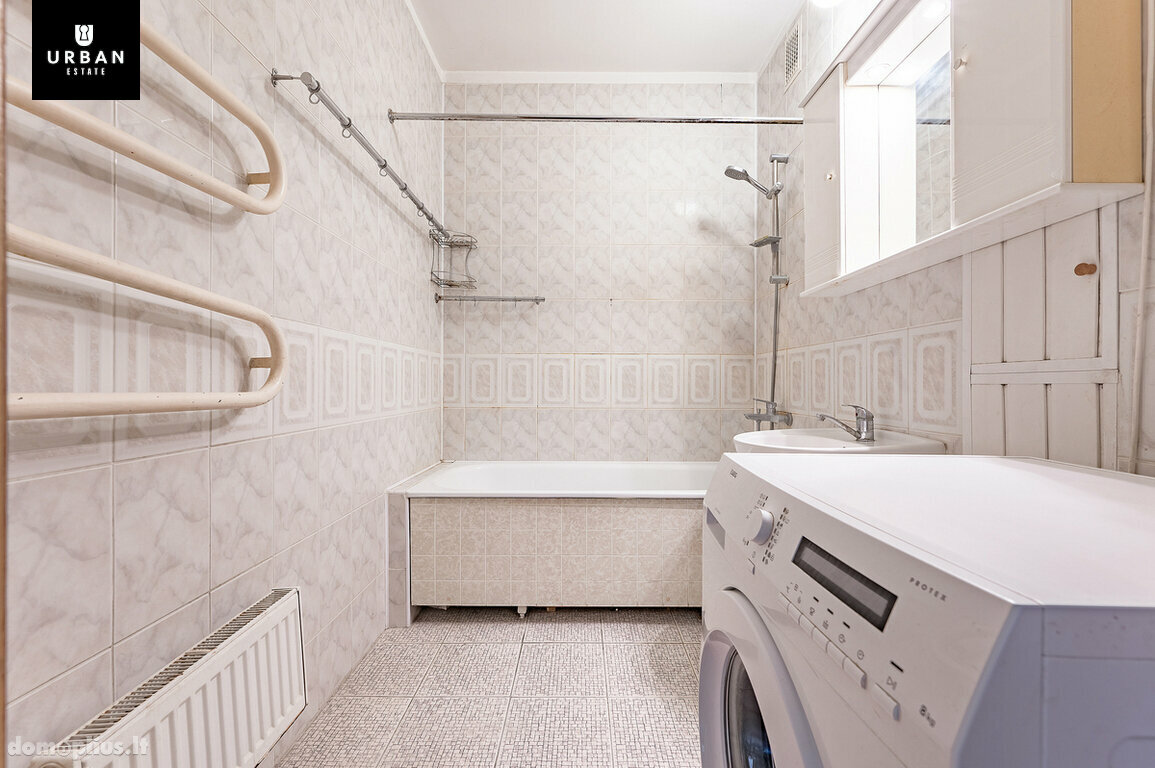 Parduodamas 4 kambarių butas Vilniuje, Pilaitėje, Karaliaučiaus g.