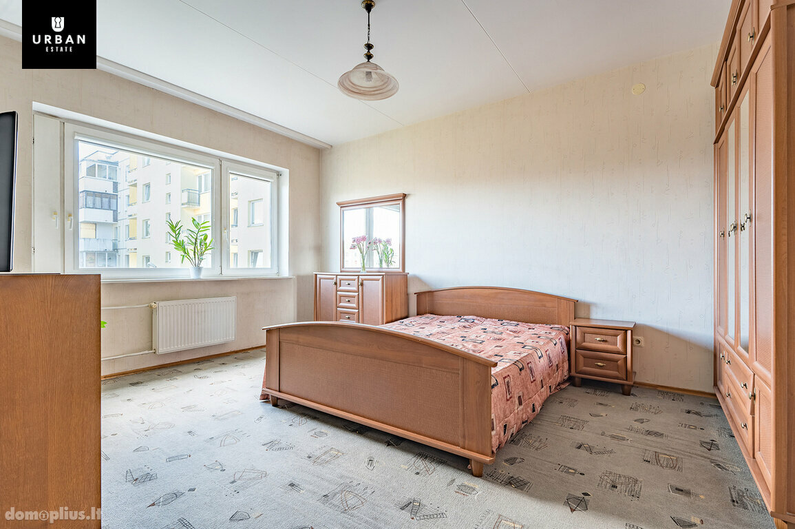 Parduodamas 4 kambarių butas Vilniuje, Pilaitėje, Karaliaučiaus g.