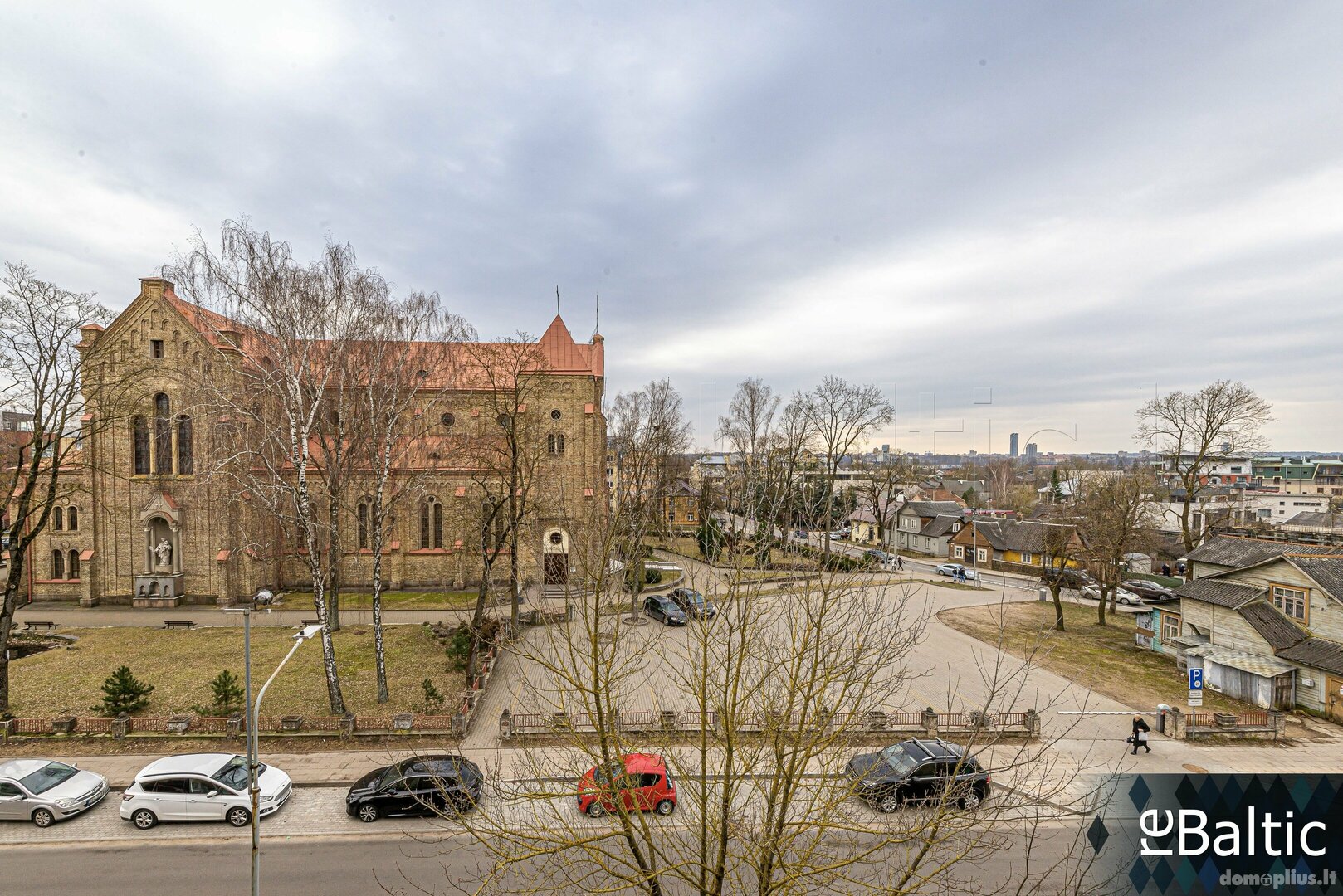 4 kambarių buto nuoma Vilniuje, Žvėryne, Erelių g.