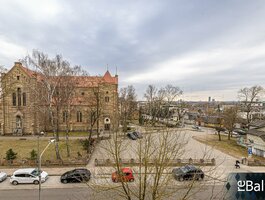 4 kambarių buto nuoma Vilniuje, Žvėryne, Erelių g.