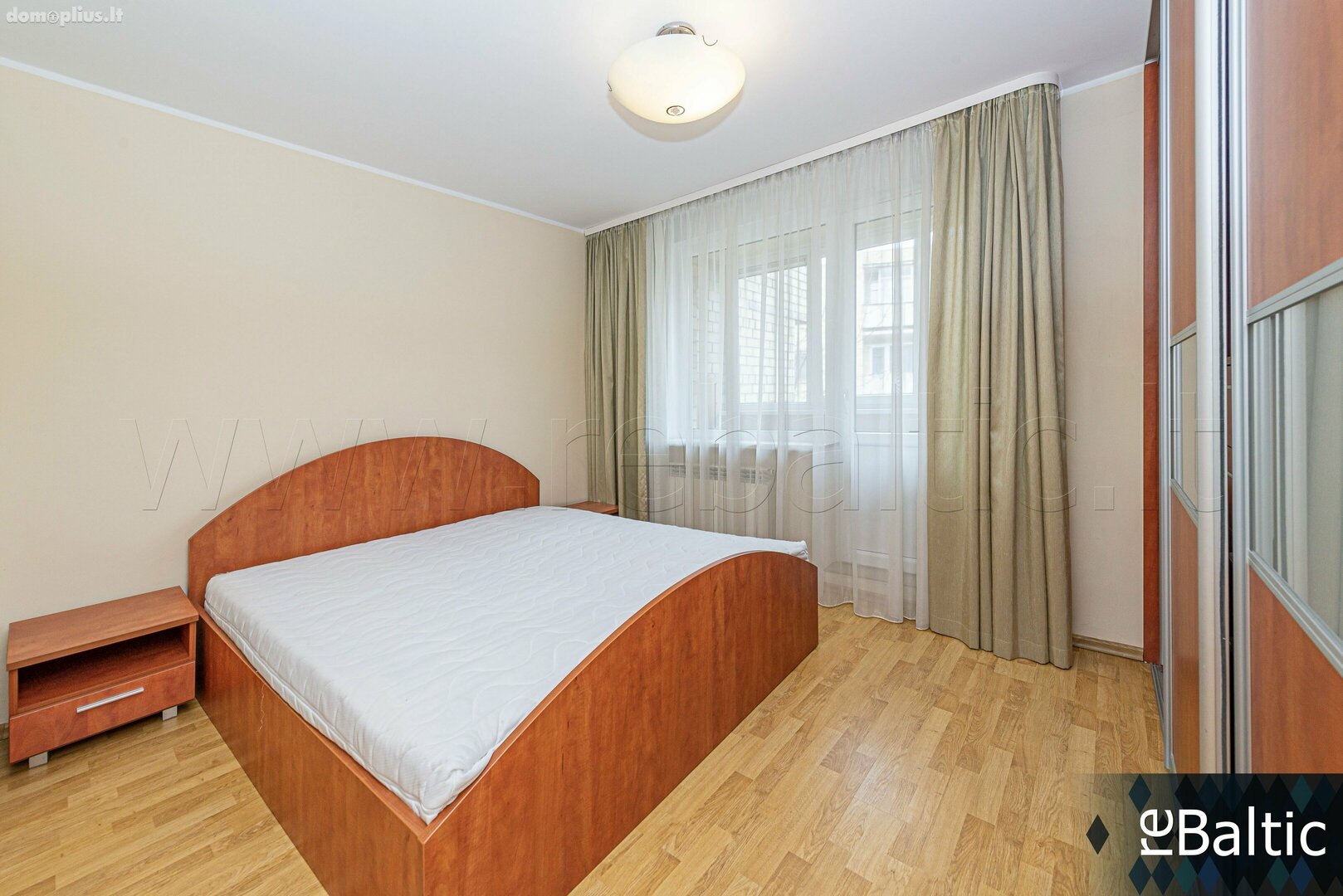 4 kambarių buto nuoma Vilniuje, Žvėryne, Erelių g.