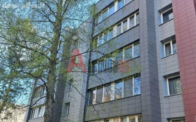 Parduodamas 2 kambarių butas Klaipėdoje, Vėtrungėje, Birutės g.