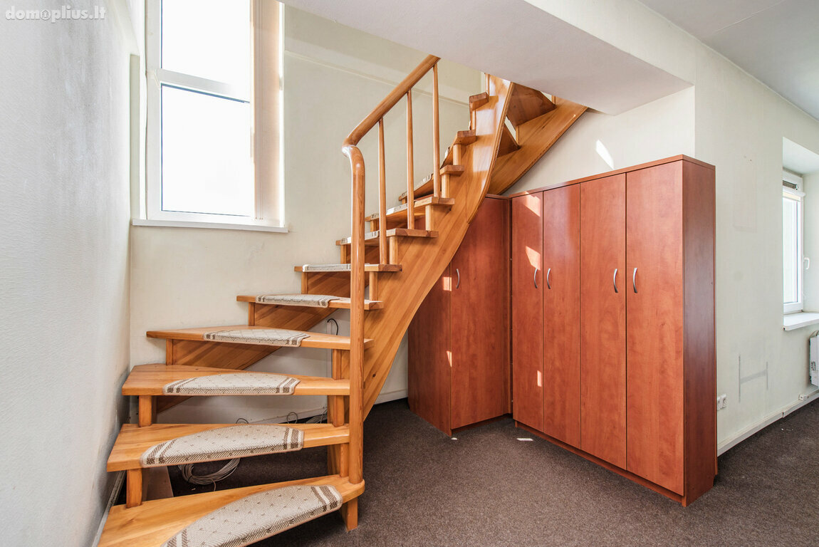 Продается 5 комнатная квартира Vilniuje, Šnipiškėse, Kalvarijų g.