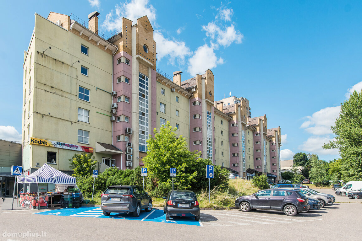 Продается 5 комнатная квартира Vilniuje, Šnipiškėse, Kalvarijų g.