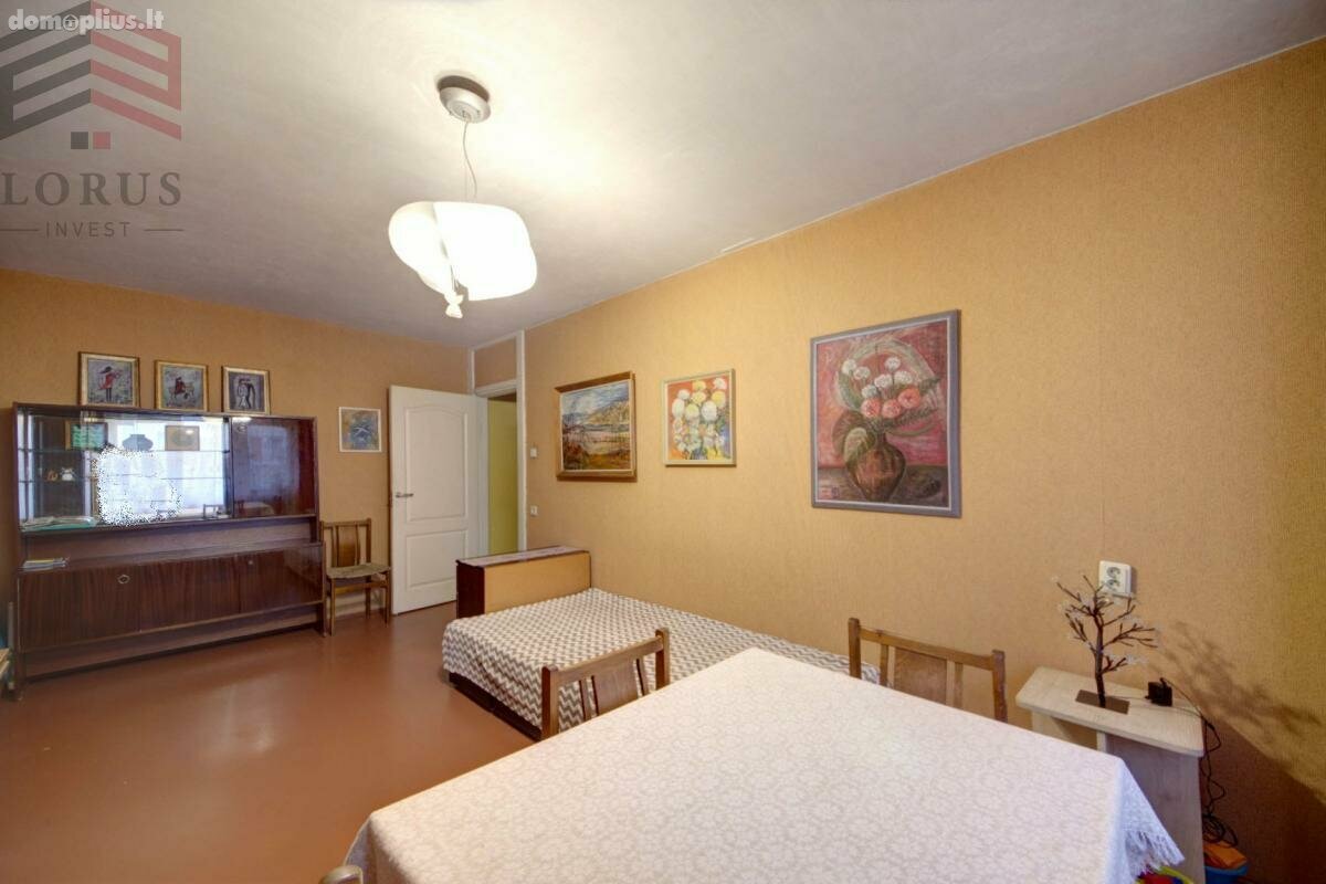 Parduodamas 3 kambarių butas Vilniuje, Naujamiestyje, Savanorių pr.