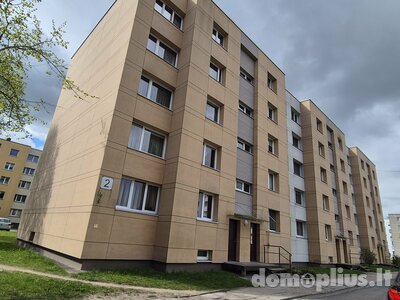 Parduodamas 3 kambarių butas Akmenės rajono sav., Naujoji Akmenė, Ramučių g.