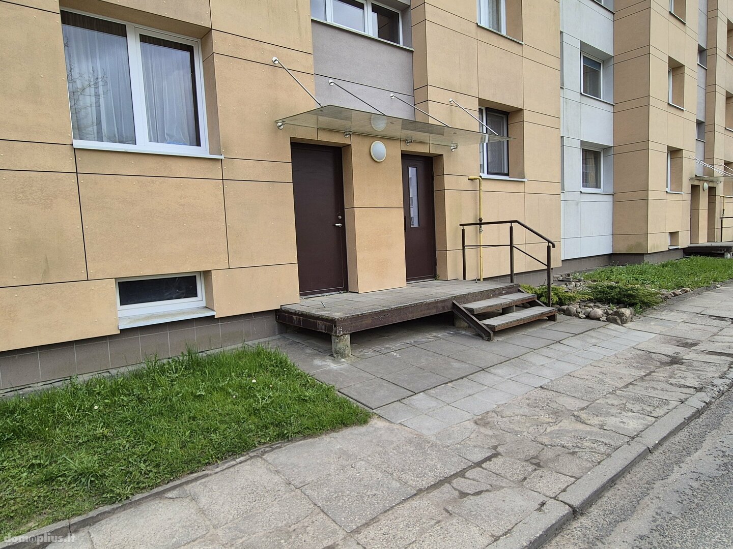Parduodamas 3 kambarių butas Akmenės rajono sav., Naujoji Akmenė, Ramučių g.