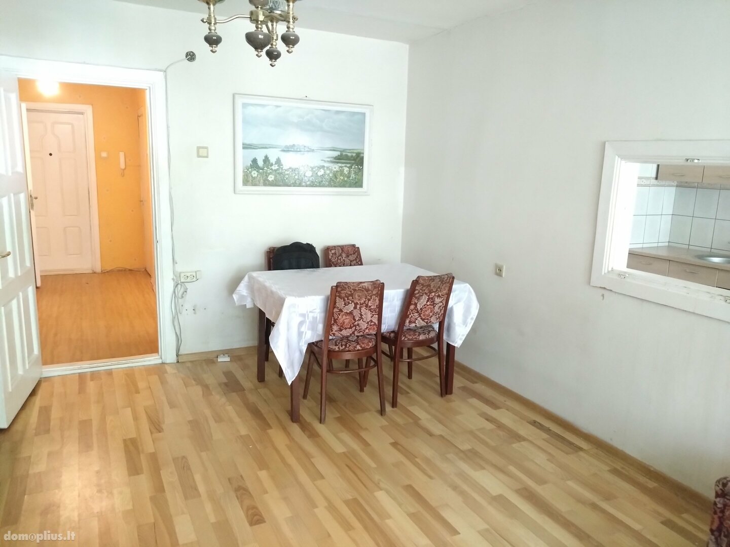 Parduodamas 2 kambarių butas Vilniuje, Naujamiestyje, Savanorių pr.